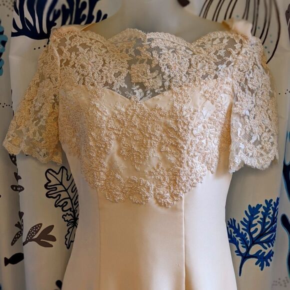 Hand Crafted Dresses & Skirts - Vintage 90s Gorgeous Ivory Dupioni Silk Wedding Dress w/Lace, Pearls + Train